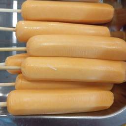 ไส้กรอกชีส