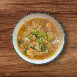 เส้นใหญ่ราดหน้าทะเล