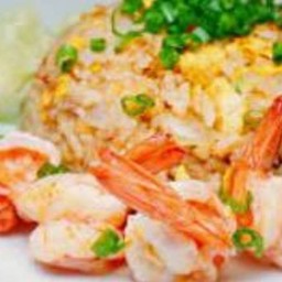 ข้าวผัดกุ้งใส่ไข่