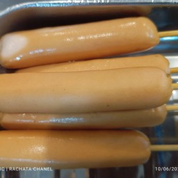 ไส้กรอกหนังกรอบ