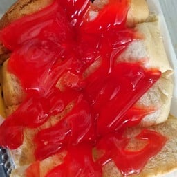 ปังแผ่น สตอเบอรี่