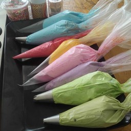 ชุดครีม 3 สี ชมพู  ฟ้า  เหลือง