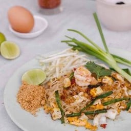 ผัดไทยทะเล