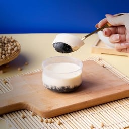 พุดดิ้งน้ำเต้าหู้งาดำ (ใช้งาดำสูตร ณ นวล)