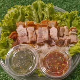 เมี่ยงหมูกรอบ อร่อยง่าย เป็นชุด