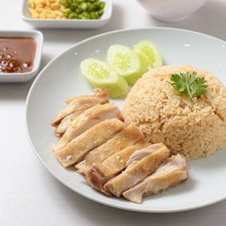 ⭐ ข้าวมันไก่ กะเพราพริกแห้ง👍👍👍 ปตท บางพระ