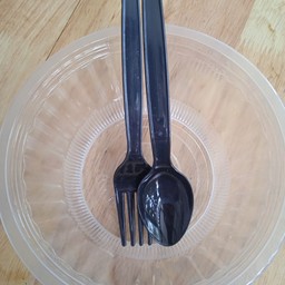 ถ้วย+ช้อนส้อม (พลาสติก)