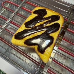 ขนมไทยป้าเบญ  by แม่เดือน บรรทัดทอง