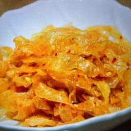 ยำแมงกะพรุน.