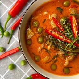 พะแนงหมู + ข้าวสวย