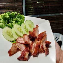 คอหมูย่าง