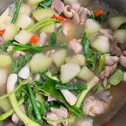 แกงไก่ใส่ฟัก