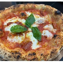 Cucina Italiana Pizza & Pasta