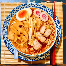 ราเม็งคาระมิโซะ(เผ็ด)ไข่ดองโชยุหมูชาชู(KaraMisoChashuRamen)