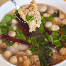 ต้มโคล้งปลากะพง