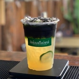 ชาเขียวน้ำผึ้งมะนาว