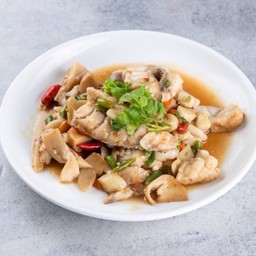 เนื้อปลาเก๋าผัดพริกขี้หนู