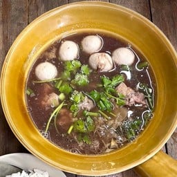 ก๋วยเตี๋ยวเนื้อสูตรสมเด็จ