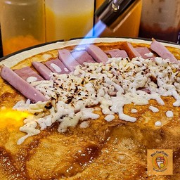 ซอส BBQ x แฮม x ไส้กรอก x ชีส