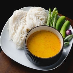 ยินดี นครศรีฯ