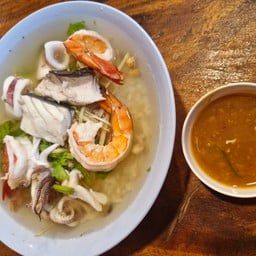 ข้าวต้ม ทะเล