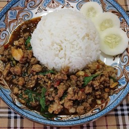 [อร่อยซ่ากับโค้ก] กระเพราหมูสับพริกแห้ง +  โค้ก ไม่มีน้ำตาล (ขวด) 