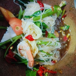 ตำเส้นเล็กเล็บมือนาง