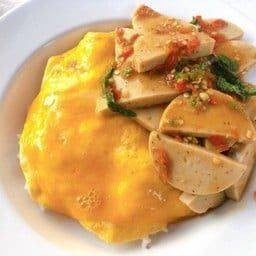 ข้าวไข่ข้น + กะเพราหมูยอ(ราดข้าว)
