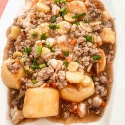 เต้าหู้ทรงเครื่อง