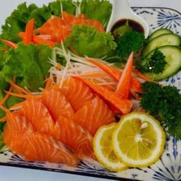 แซลมอนซาซิมิ