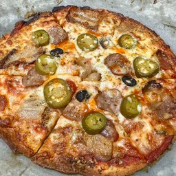 พิซซ่าคีโต สไปซี่จาลาปิโน่ (กลาง 9นิ้ว 6 ชิ้น)