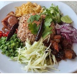 ข้าวคลุกกะปิแม่อ้อ