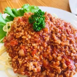 สปาเก็ตตี้ซอสหมู