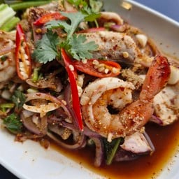 ลาบทะเล