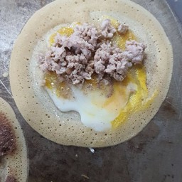 โตเกียว ไข่หมูสับ
