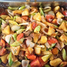 ผัดเปรี้ยวหวาน