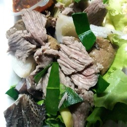 ลวกจิ้มเนื้อ