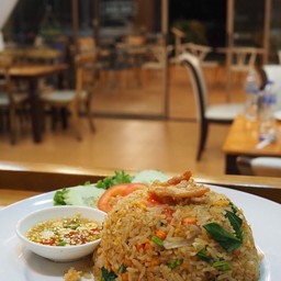 ข้าวผัดไก่