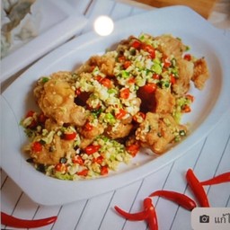 ไก่ผัดพริกเกลือ