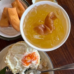 น้ำบ๊วยโซดา