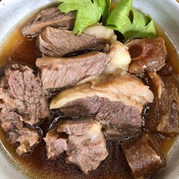 ซุปเนื้อ Kobe ตุ๋น จักรพรรดิ์