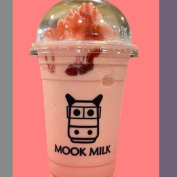 สตรอเบอรี่นมสดปั่น