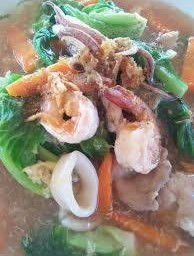 ราดหน้าทะเล