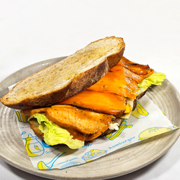 แซนด์วิชไก่บาร์บีคิว BBQ Chicken Sandwich