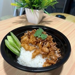 ข้าวไก่กระเทียม