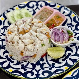 ข้าวคลุกปู