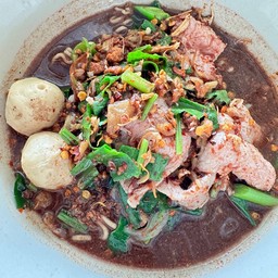 ก๋วยเตี๋ยวหมูรวม