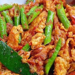 เครื่องแกงไข่เจียว
