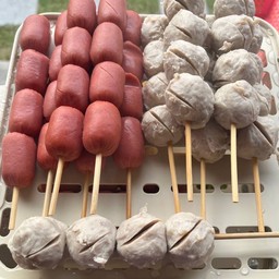 ลูกชิ้นหมูนึ่ง