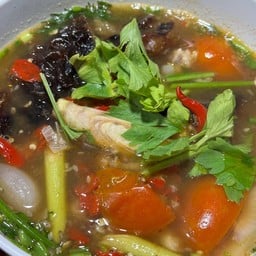 ต้มโคล้งปลาดุก